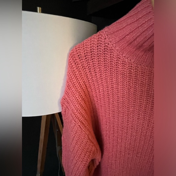 NWOT ANTHROPOLOGIE MAEVE The Dakotah Oversized Turtleneck Sweater In Pink Size M - Picture 8 of 11
